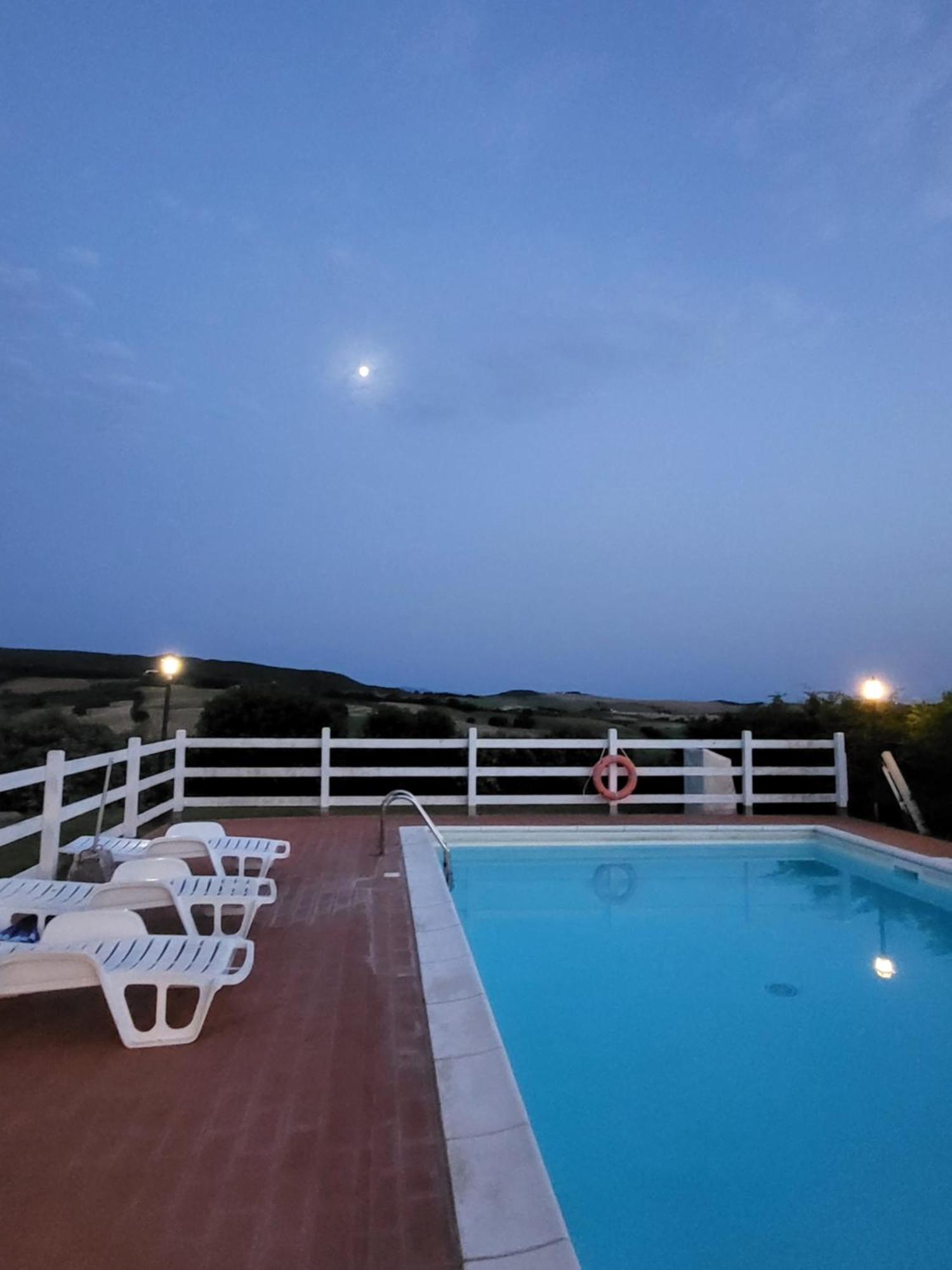 Casale Poggio Meone Apartment Santa Luce Bagian luar foto